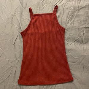 Justify medium maroon ribbed tank top